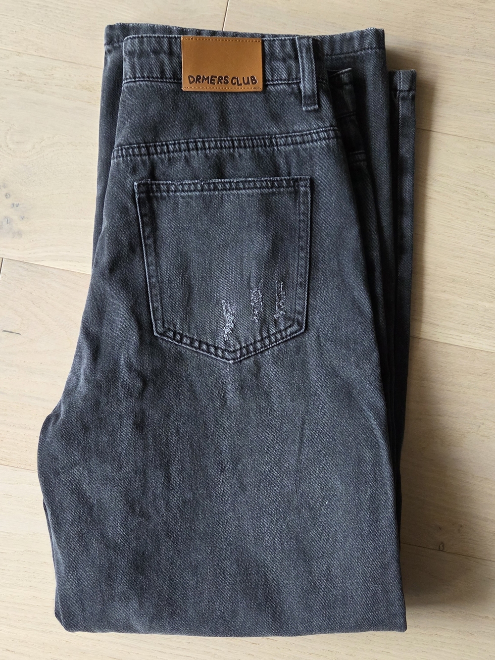 Drmers club baggy jeans in black - Picture 10 of 10